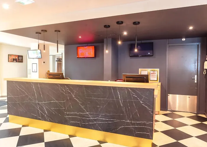 Bron Hotels