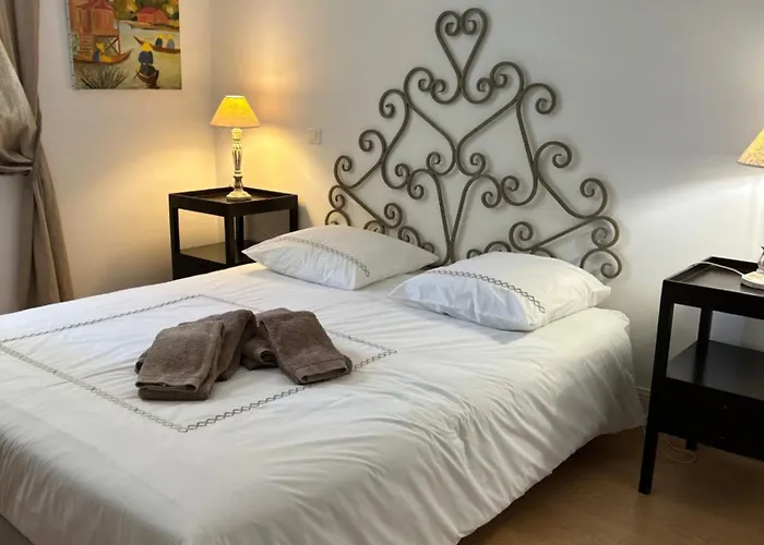 Villa Luxueuse Avec Piscine Sur Les Hauts De Biarritz