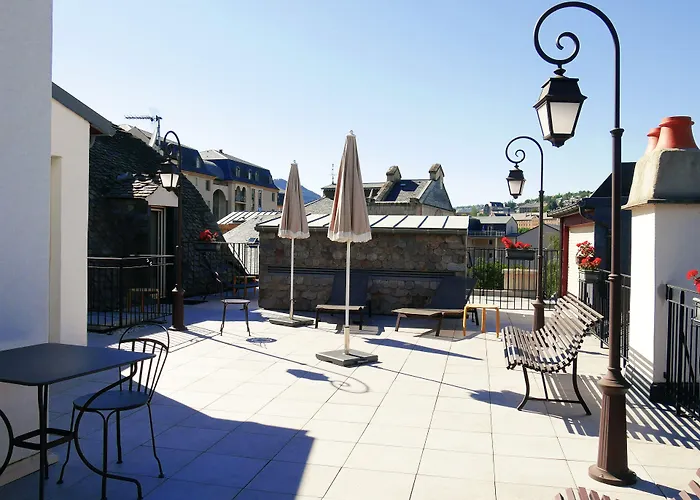 Mende Hotels