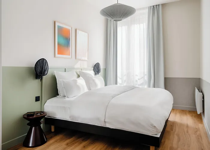 Edgar Suites Saint-Lazare - Amsterdam Parigi