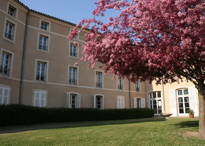 Hôtels à Sennecey-le-Grand