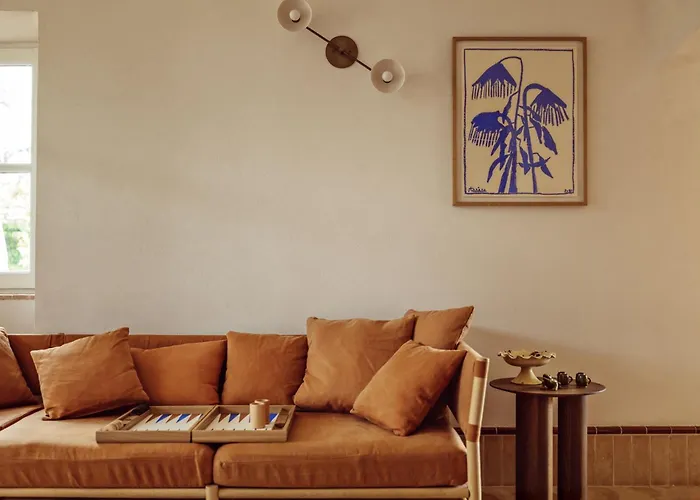 Bonnieux Hotels