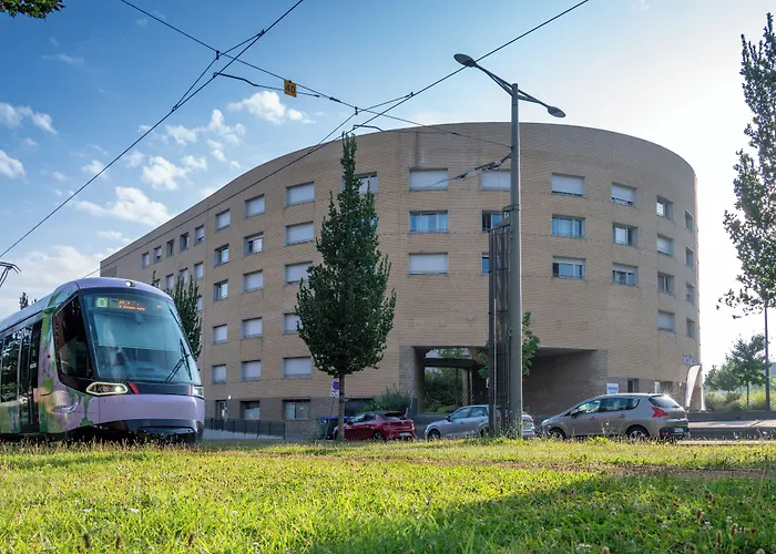 Nemea Appart Hotel Elypseo Strasbourg Port