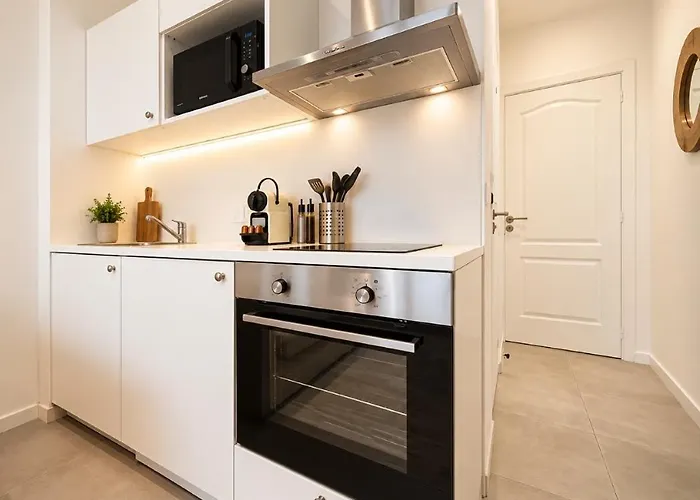 Home In Paris - Paris East