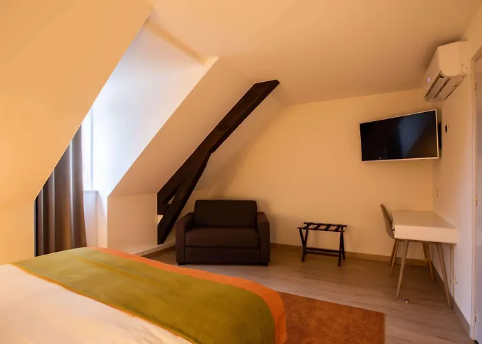 Lamotte-Beuvron Hotels