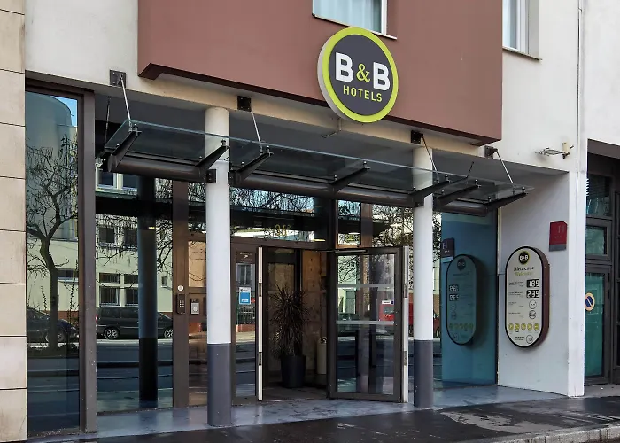 B&B Hotel Paris Saint-Denis Pleyel