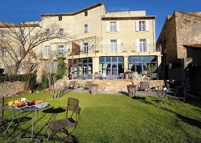 Herepian Hotels