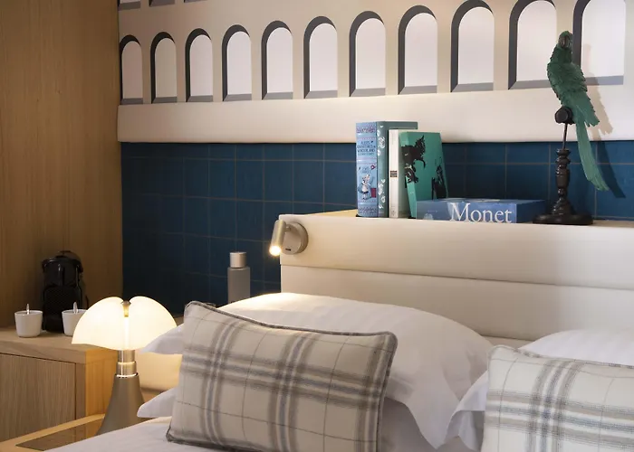 Boutique Hotel Sleeping Belle - Gare De Lyon Bastille Paris