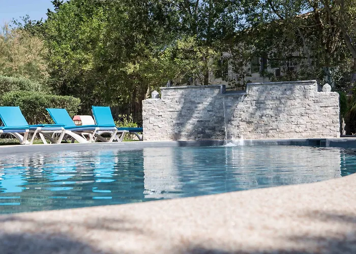 Bellegarde (Gard) Hotels