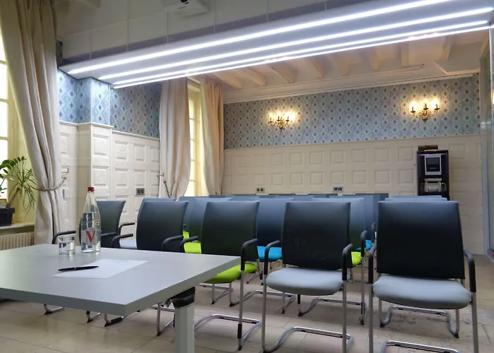 Auxerre Hotels