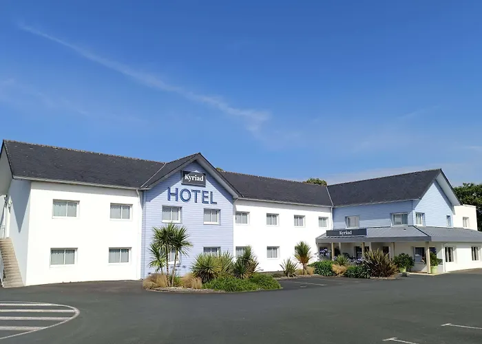 Pont-l'Abbe Hotels