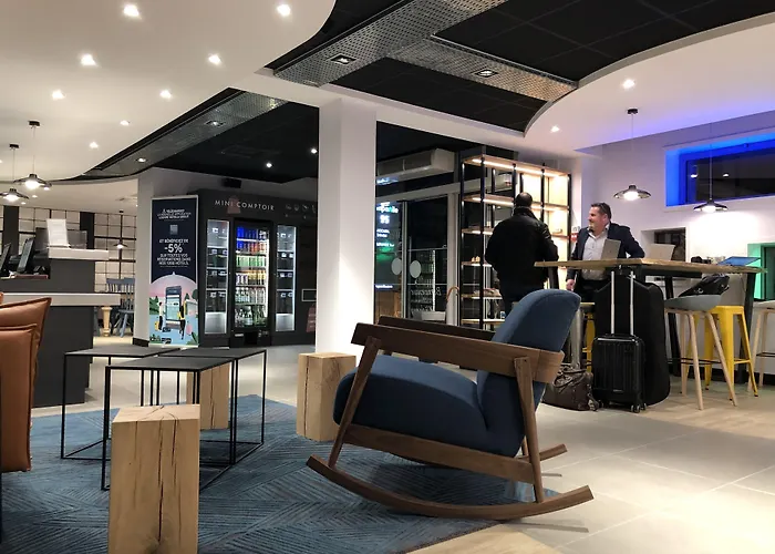 Chartres Hotels