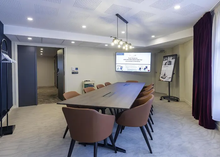 Mercure Paris Massy Gare Tgv