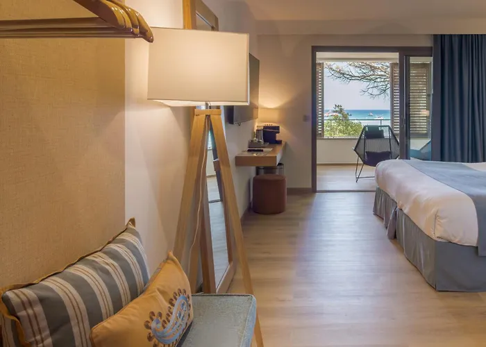Hotel & Lodges Moby Dick Porto Vecchio