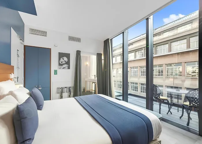 Villa Eiffel Mademoiselle Parigi