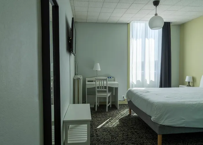 Meymac Hotels