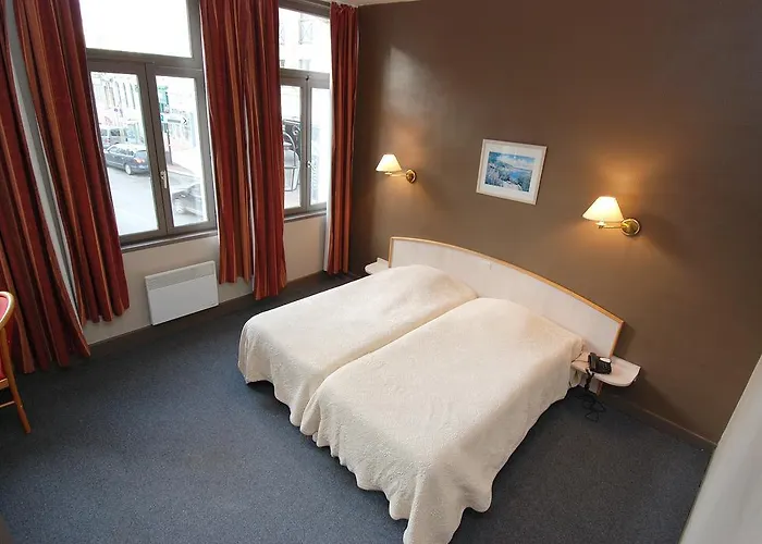 Hôtel Les Frangins Saint-Omer 