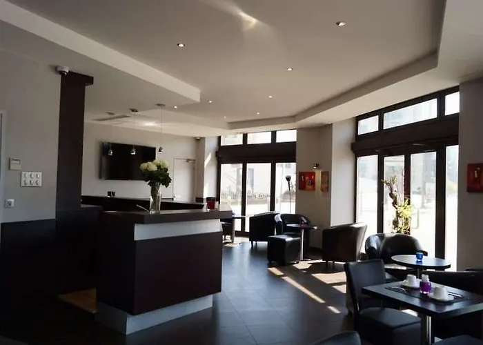 Hotel De L'Etoile Bois-Colombes