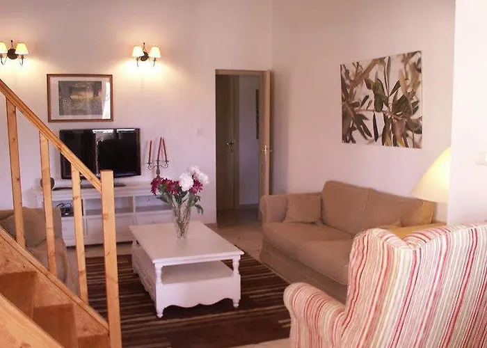 Hotel La Bruyere Cendree Saint-Saturnin-d'Apt