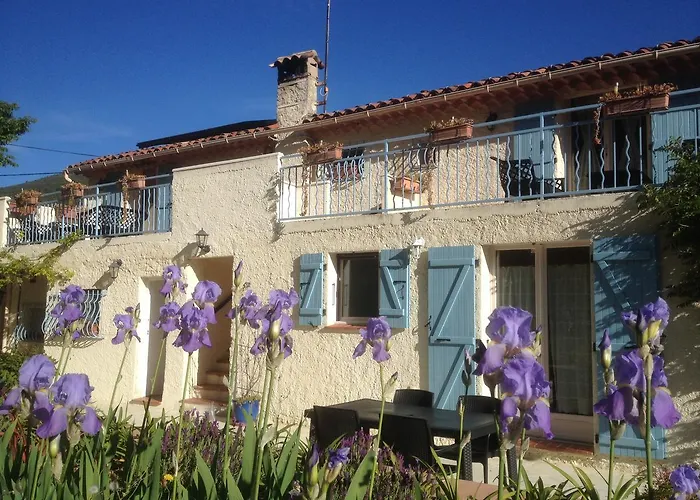 B&B With Charm, Quiet, Kitchen, Sw Pool. Grasse