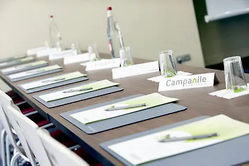 Campanile Paris XIX La Villett