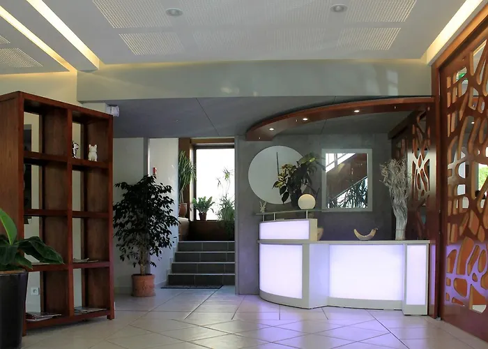 Hôtel Poste et Champanne Brioude