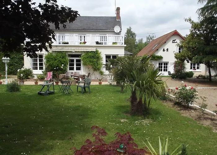 Bed and Breakfast O tour du monde à Cellettes 
