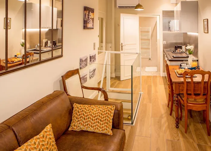 Appartement Duplex climatisé en Hyper Centre de Bordeaux