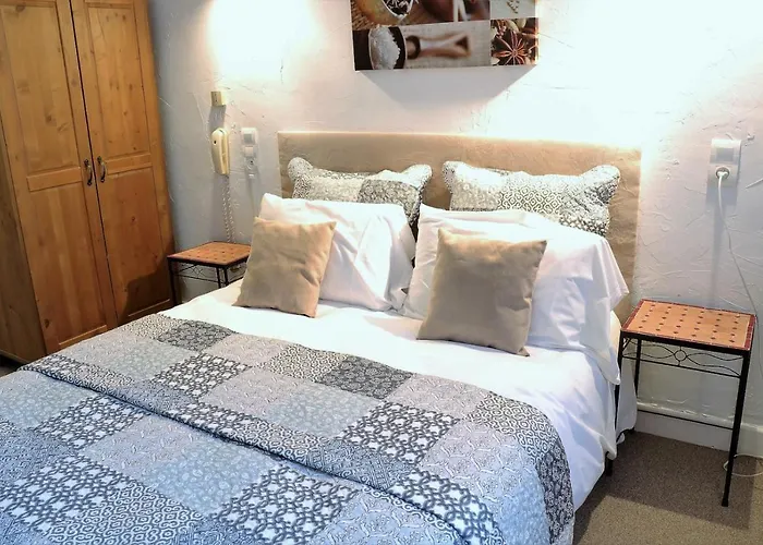 Logis Hotel Orly Alès