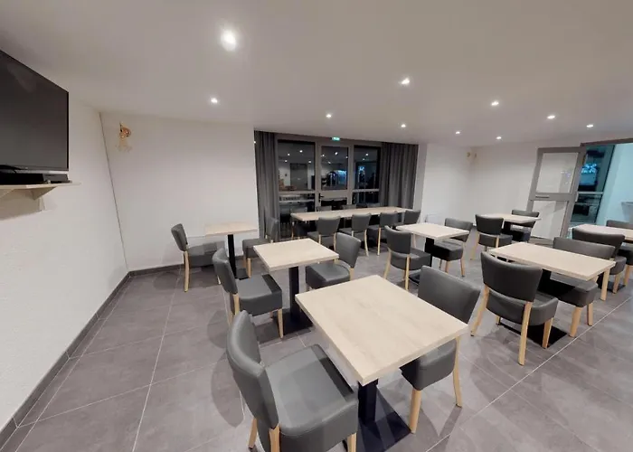 Hôtel du stade ex Kyriad Direct Lille Est Stade Pierre Mauroy Villeneuve-d'Ascq