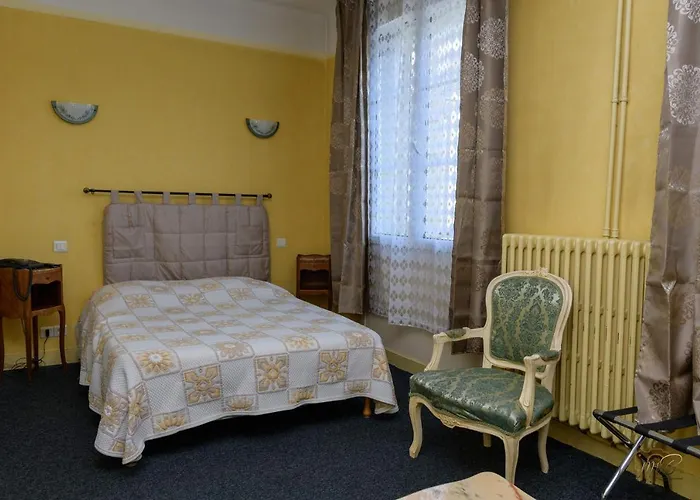 Hôtel de la Cloche SP Reims