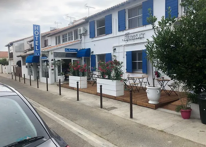 Hotel Le Castelet Saintes-Maries-de-la-Mer