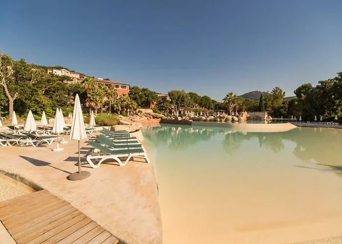 Residence Pierre & Vacances Les Restanques Du Golfe De Saint-Tropez Grimaud