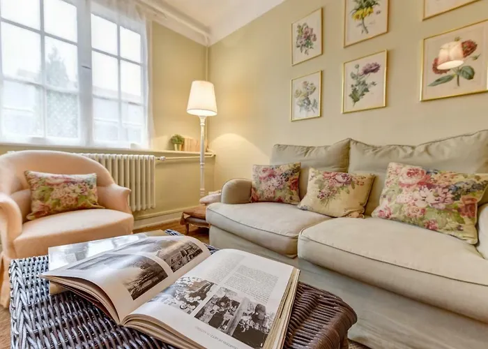 Bed and Breakfast H-Bnb - Les Meubles Du 1 Metz