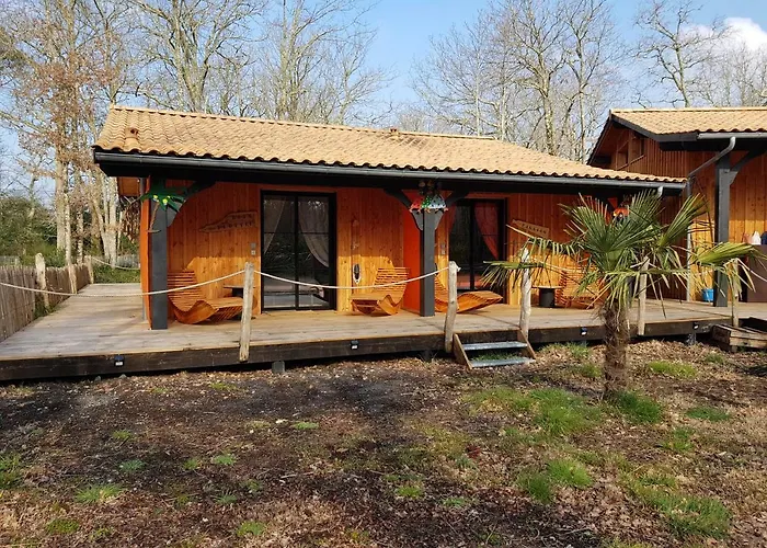 Hôtels à Hourtin