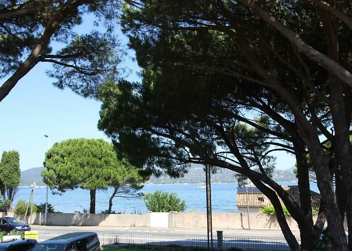 Boutique Domaine Chateau Martin Saint-Tropez