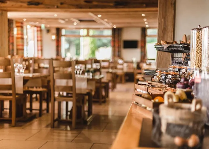 Hôtel-Restaurant Bois Joly Crozet