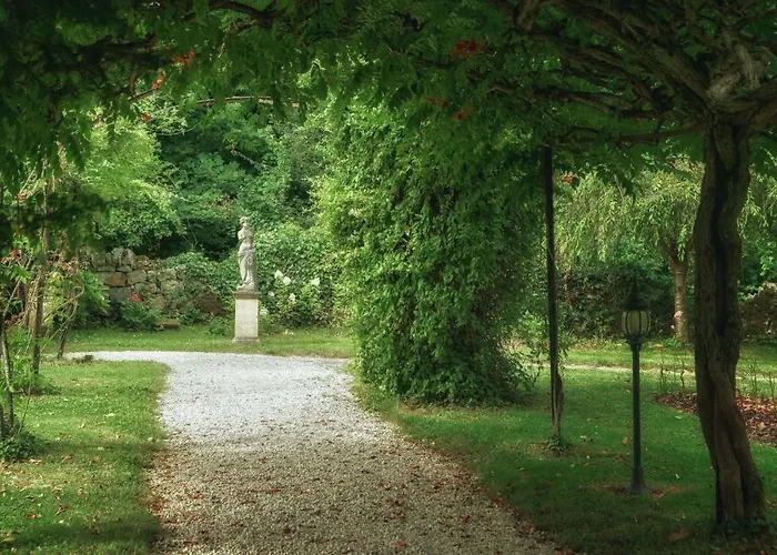 Le Prieure Bed and Breakfast Souillac