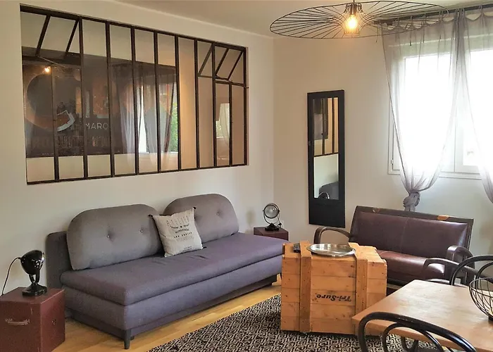 Guest House " Gite L'Atelier Du 6"- Calme - Jardin Tours