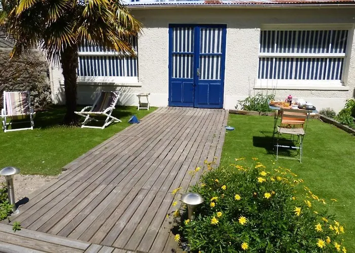 Bed and Breakfast Chalet Lakmé à Le Pouliguen