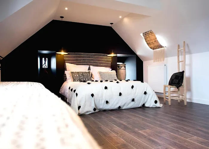 Hotel La Petite Valise à Ploudalmézeau